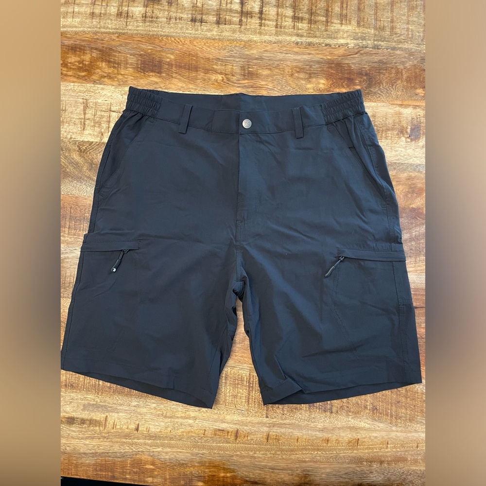 Outdoor Sports Mens shorts, size 36